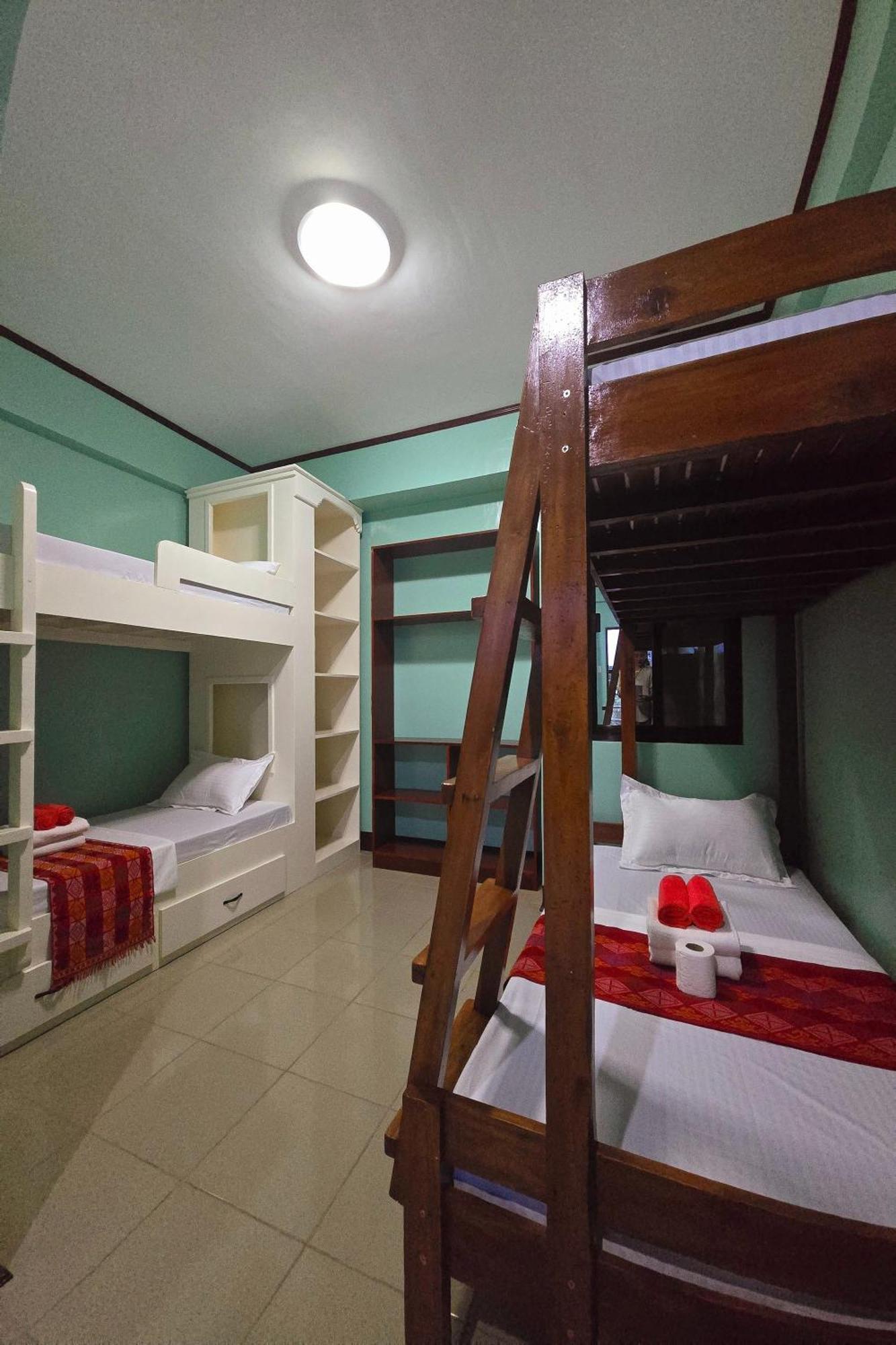 Nober Pension House City Center Puerto Princesa Eksteriør billede